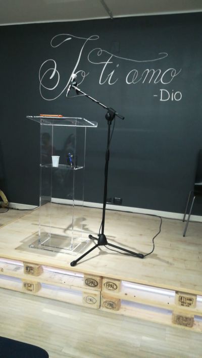 Leggio podio per sale liturgiche plexiglass 10mm